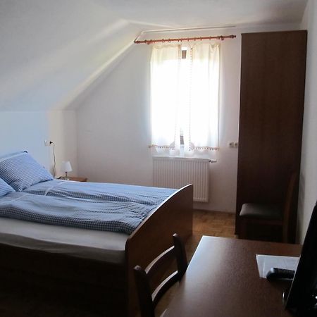 Tourist Farm Ljubica Villa Poljane nad Skofjo Loko Bagian luar foto