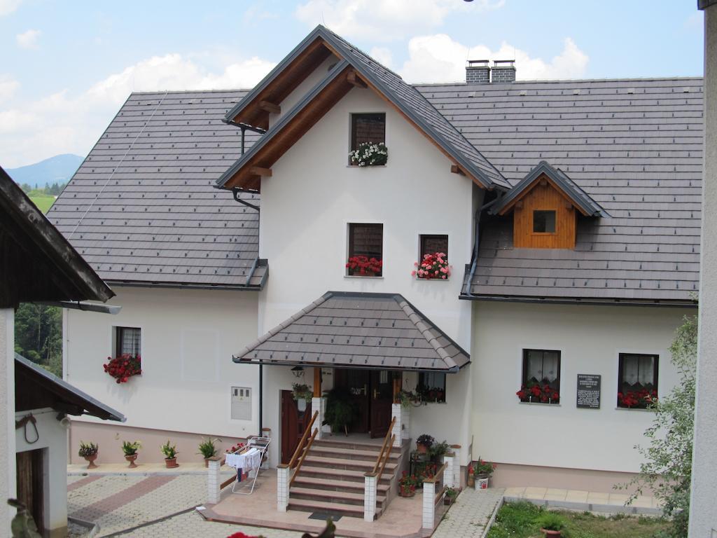 Tourist Farm Ljubica Villa Poljane nad Skofjo Loko Bagian luar foto
